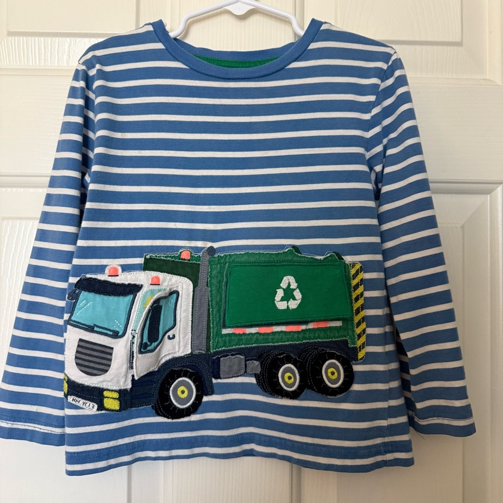 Mini Boden l/s blue striped shirt with lift the flap recycling truck appliqué